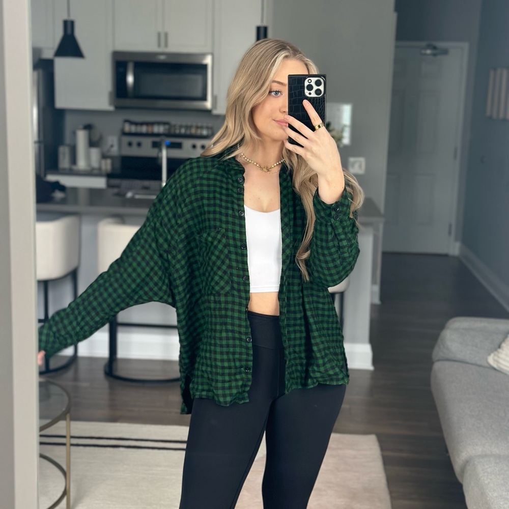 Urban Outfitters BDG Oversized Flannel 
Size: Small women's